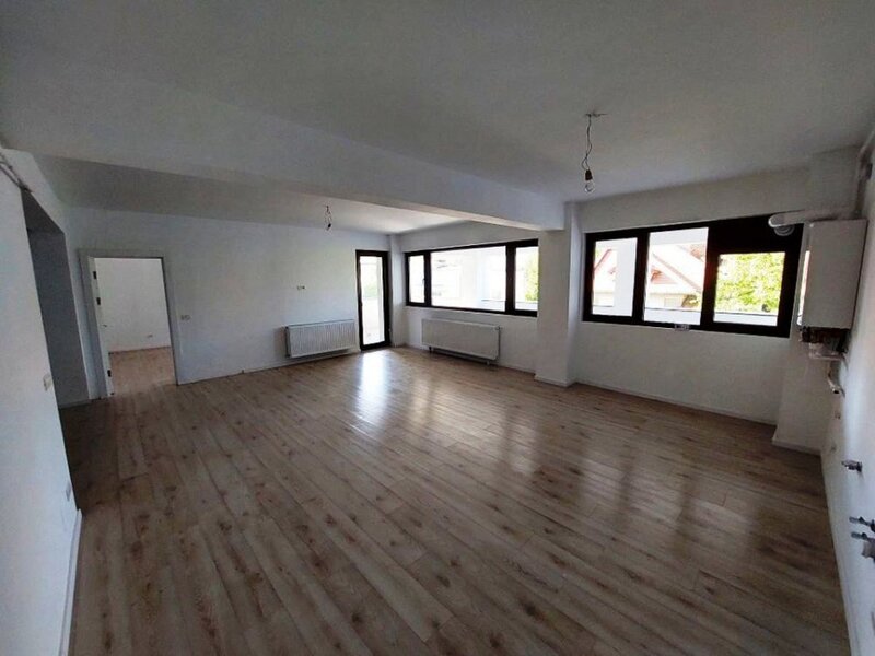 Dorobanti, apartament 3 camere, nemobilat.